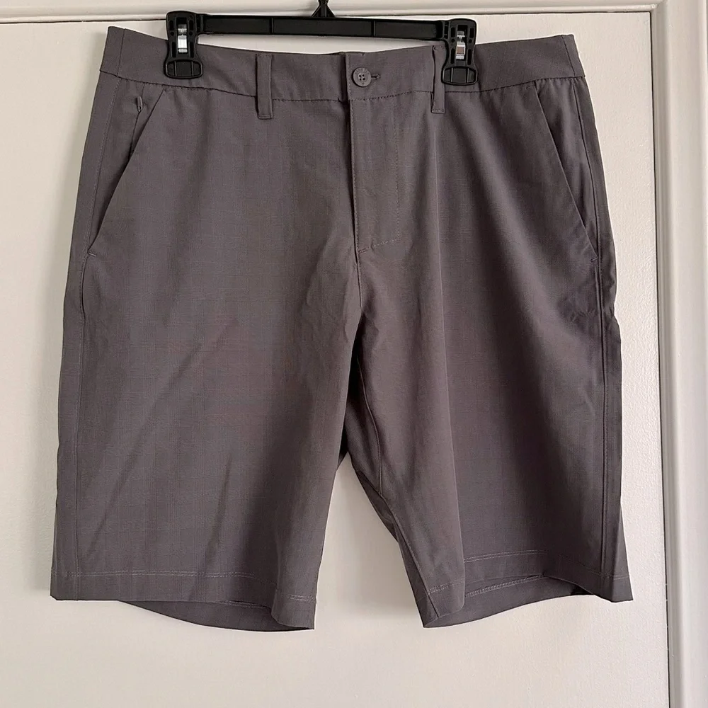 NWOT Hang Ten Black and White Checkered Shorts